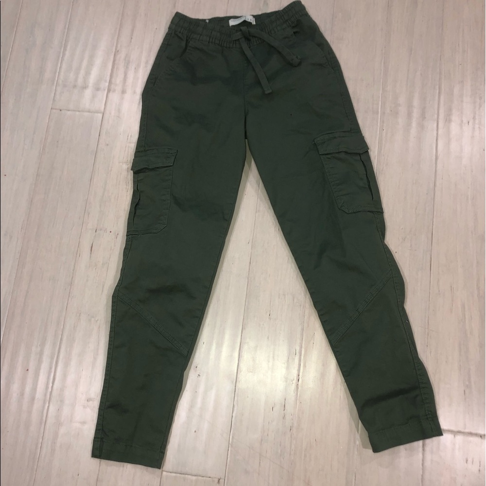 green cargo pants